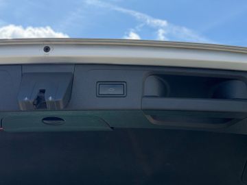 Volkswagen Passat Variant - 11