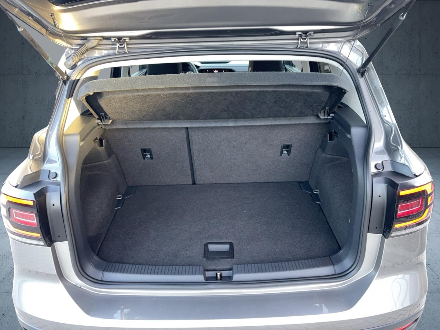 Volkswagen T-Cross Life 1.0 TSI DSG ACC KAMERA NAVI PDC