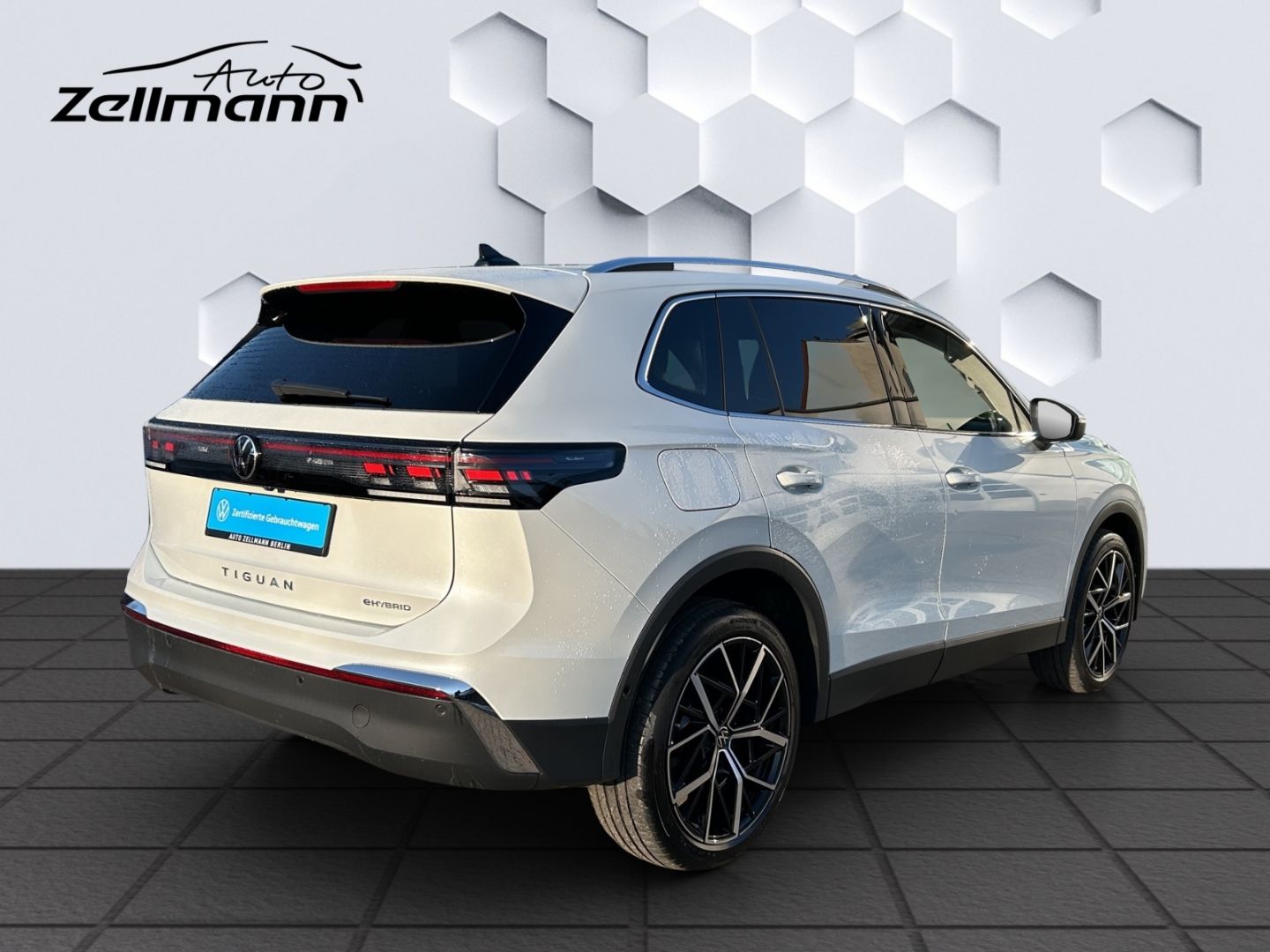 Tiguan Elegance 1,5 eHybrid OPF 110 kW AHZV Matr