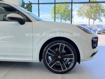 Porsche Cayenne - 8