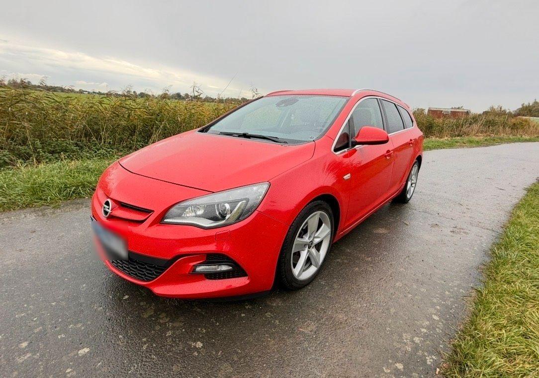 Opel Astra 2013 — photo 7