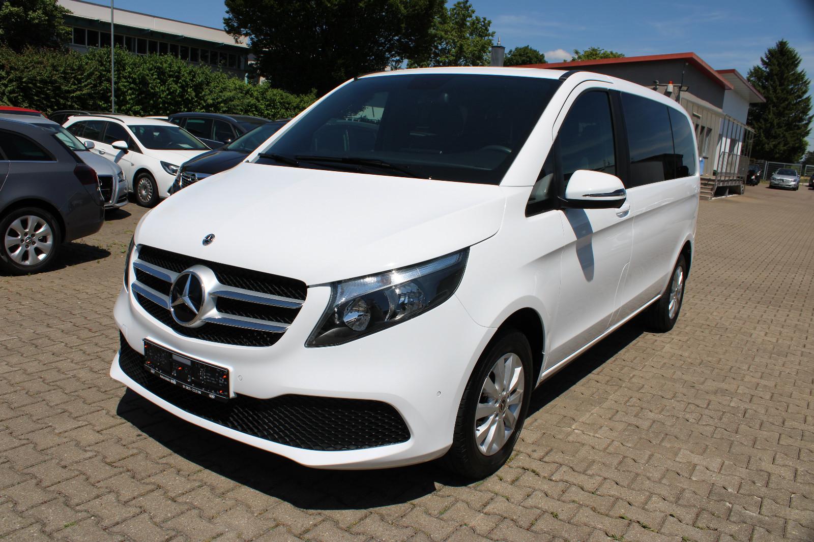 Mercedes-Benz V 220 d Aut. kompakt Navi,PDC,SHZ,7.Sitzer