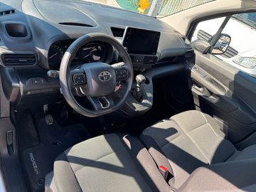 Toyota Proace City - 8