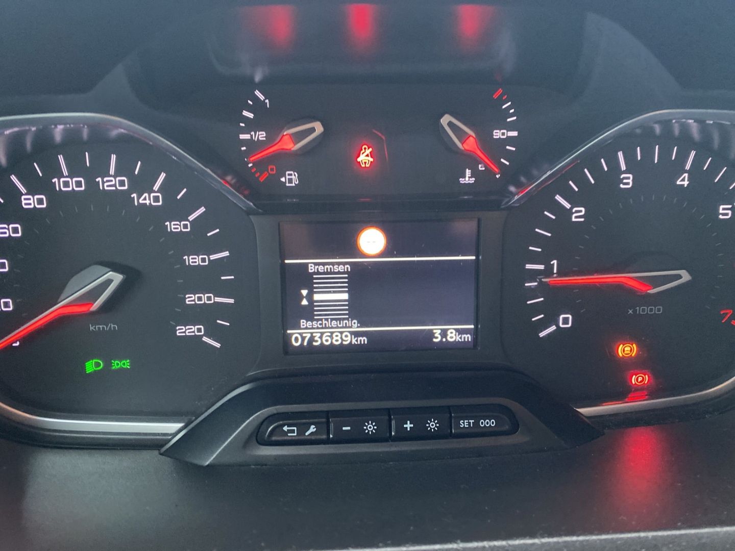 Fahrzeugabbildung Peugeot Rifter Allure L2 1.5 BlueHDi 130 FAP EU6d AHK-ab