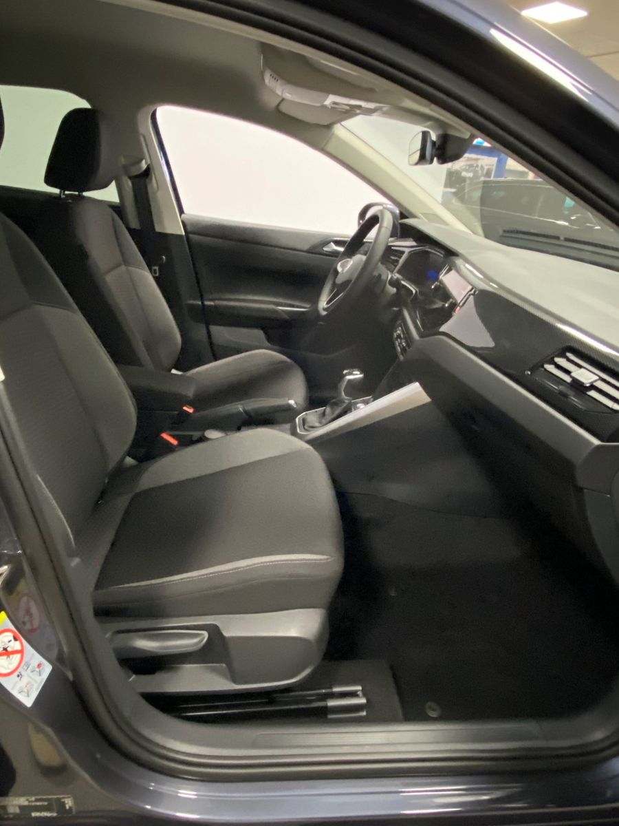 Fahrzeugabbildung Volkswagen Taigo 1.5 TSI DSG Life+MATRIX LED+KAMERA+AppCon+