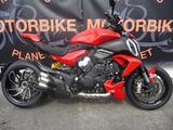 Ducati Diavel V4 mit Carbon Teilen - Offers matching your search criteria