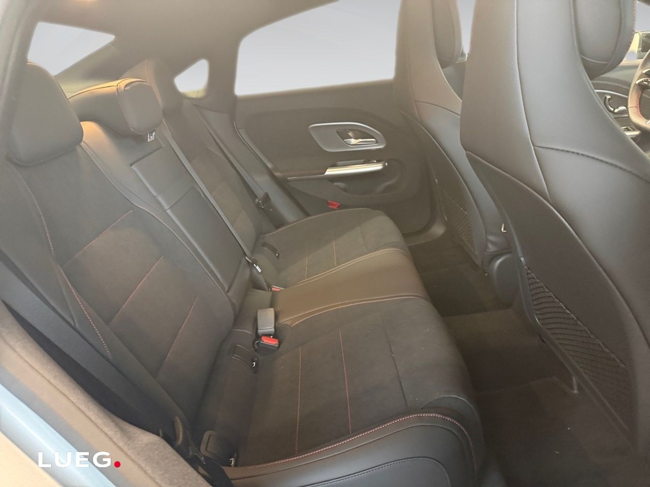 Mercedes-Benz CLA 200 4MATIC AMG NIGHT MULTIBEAM LENKRHZG foto 13