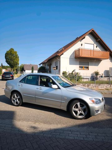 Andere Lexus IS 200/ Tüv Neu bis 07.2028/ Rentner...