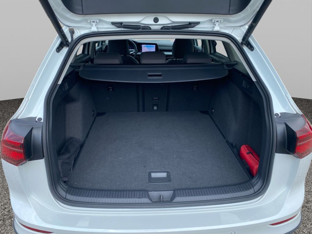 Fahrzeugabbildung Volkswagen Golf Variant 2.0 TDI 4Motion SCR DSG Alltrack