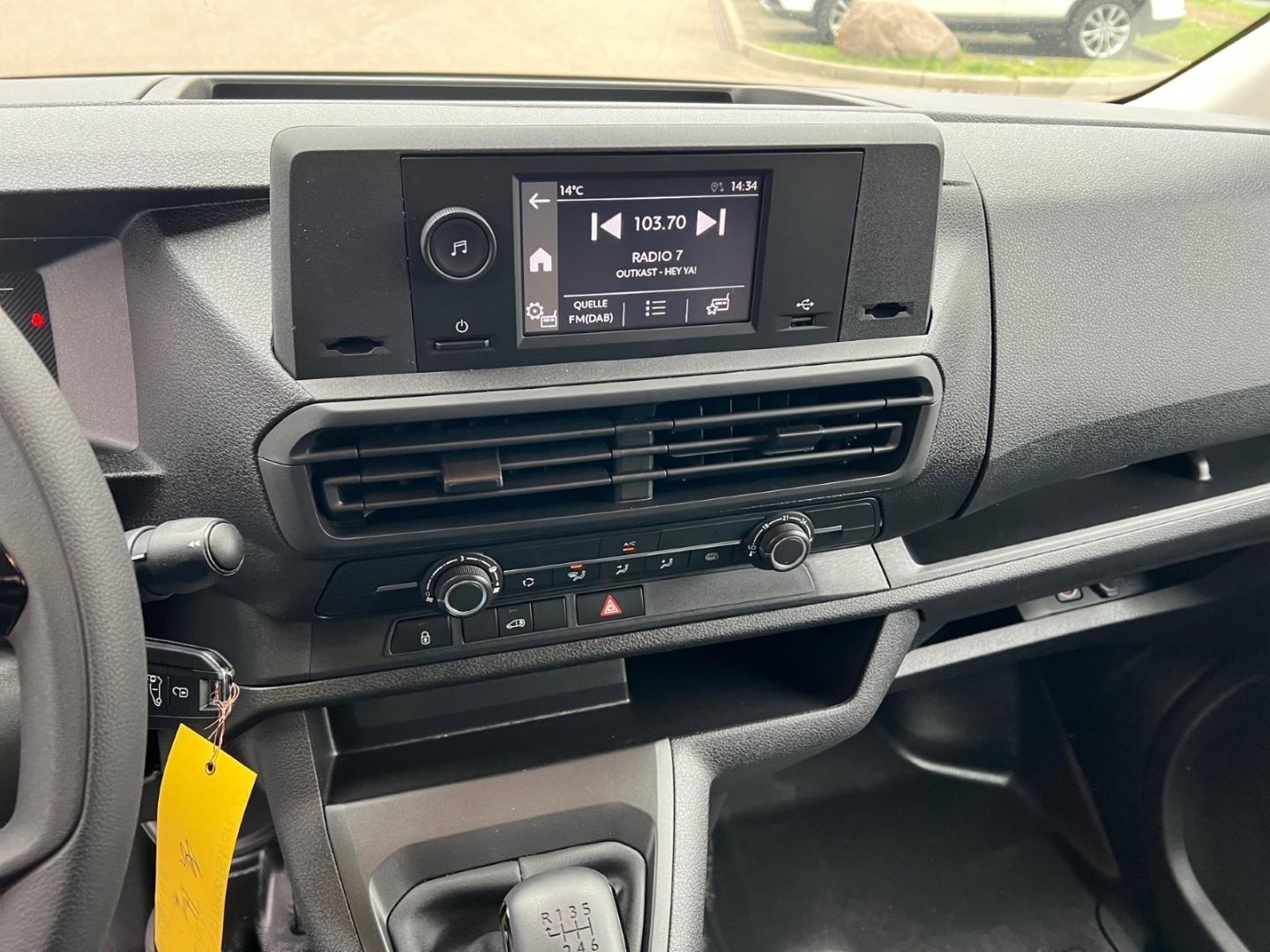 Toyota Proace 1,5L D Schaltgetriebe 120 PS Work L1