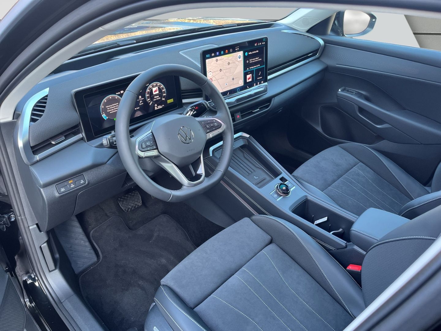 Volkswagen T-Roc - Bild 5