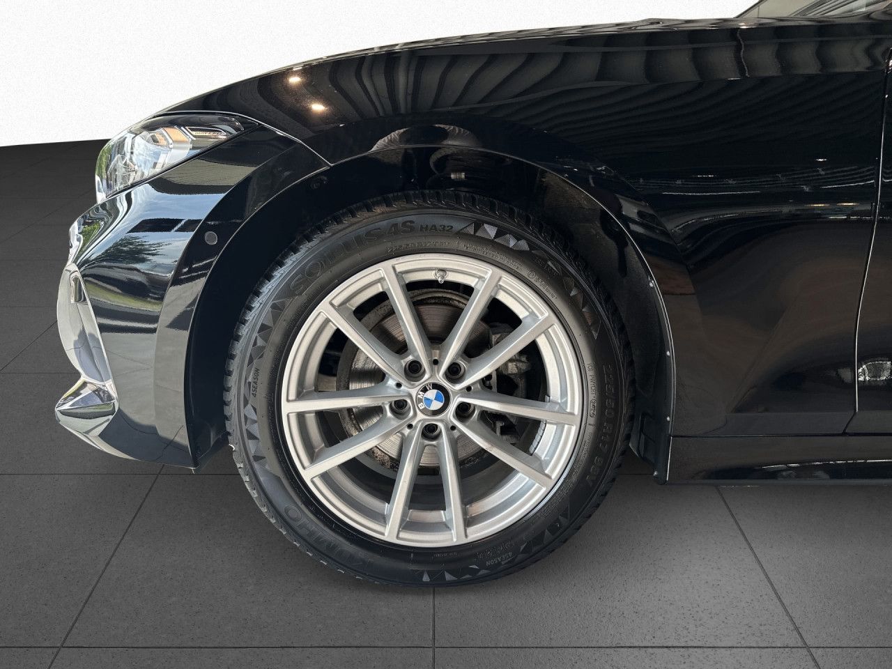 BMW 318i Touring Aut. LivePlus,CarPlay,ParkAss,Kam foto 17