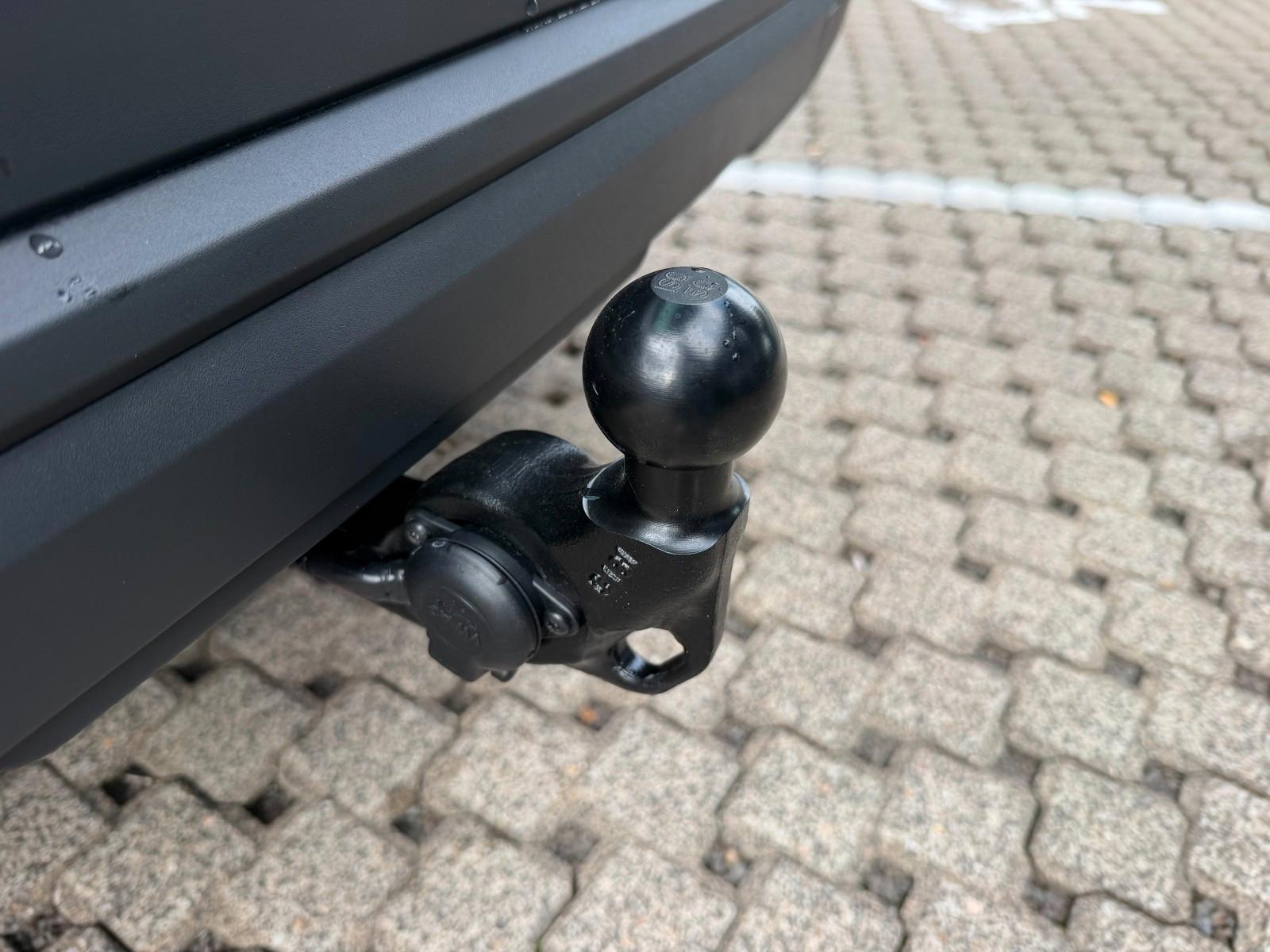 Skoda Karoq 1.5DSG Selection Navi+LED+Kamera+AHK
