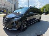Mercedes-Benz V 300 V -Klasse 4MATIC AMG-Line,Extralang,VOLL