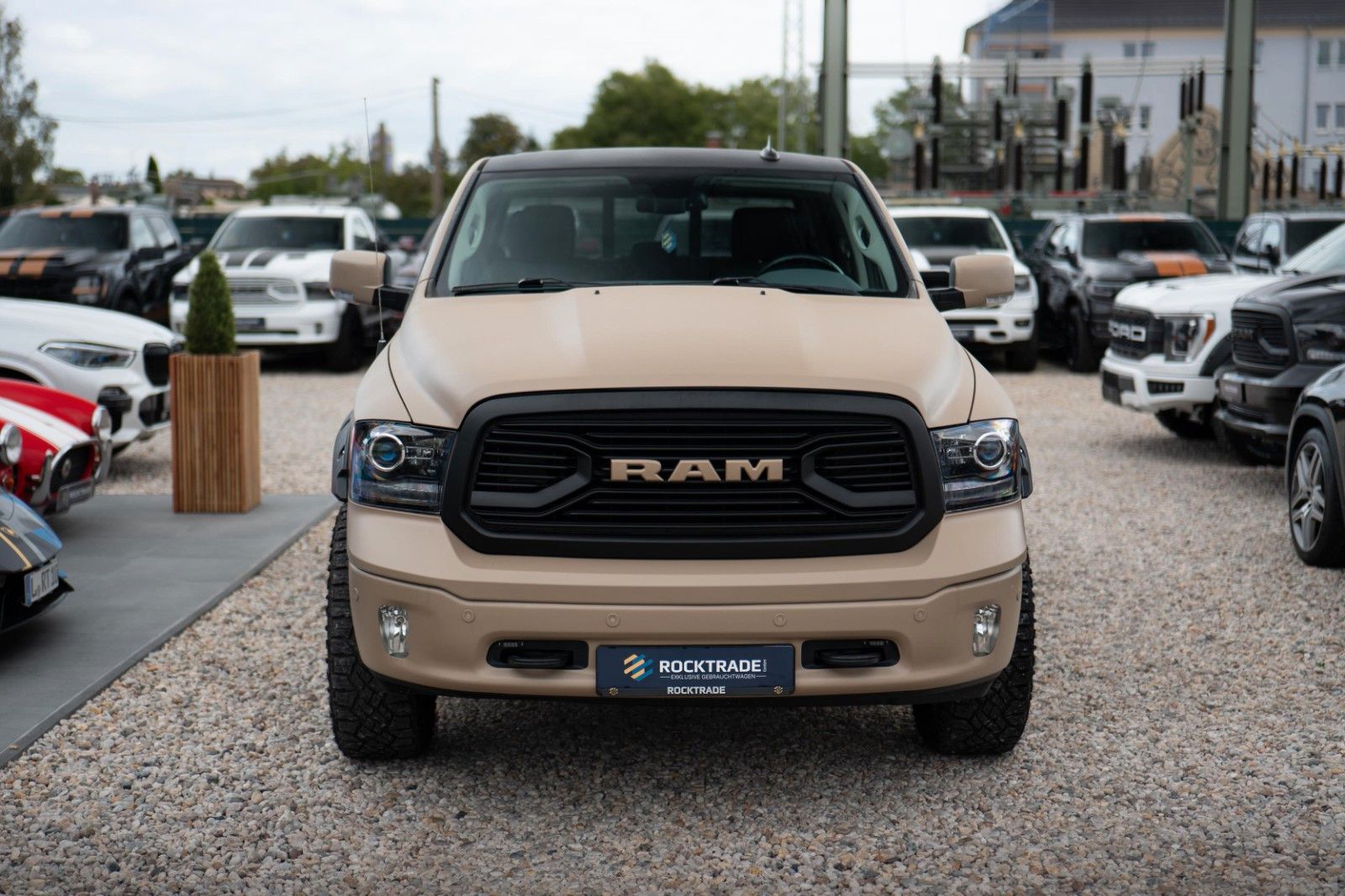 Fahrzeugabbildung Dodge RAM 5.7 V8 HEMI 4x4 OFFROAD RAPTOR LONGBED 19%