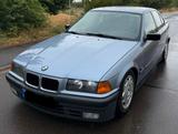 BMW 318i E36 Automatik - TÜV 10/2026 - Kli... - BMW 318: Limousine, E36