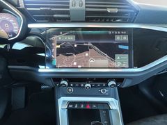 AUDI Q3 35 TDI S Line Navi LED Kamera DSP ACC