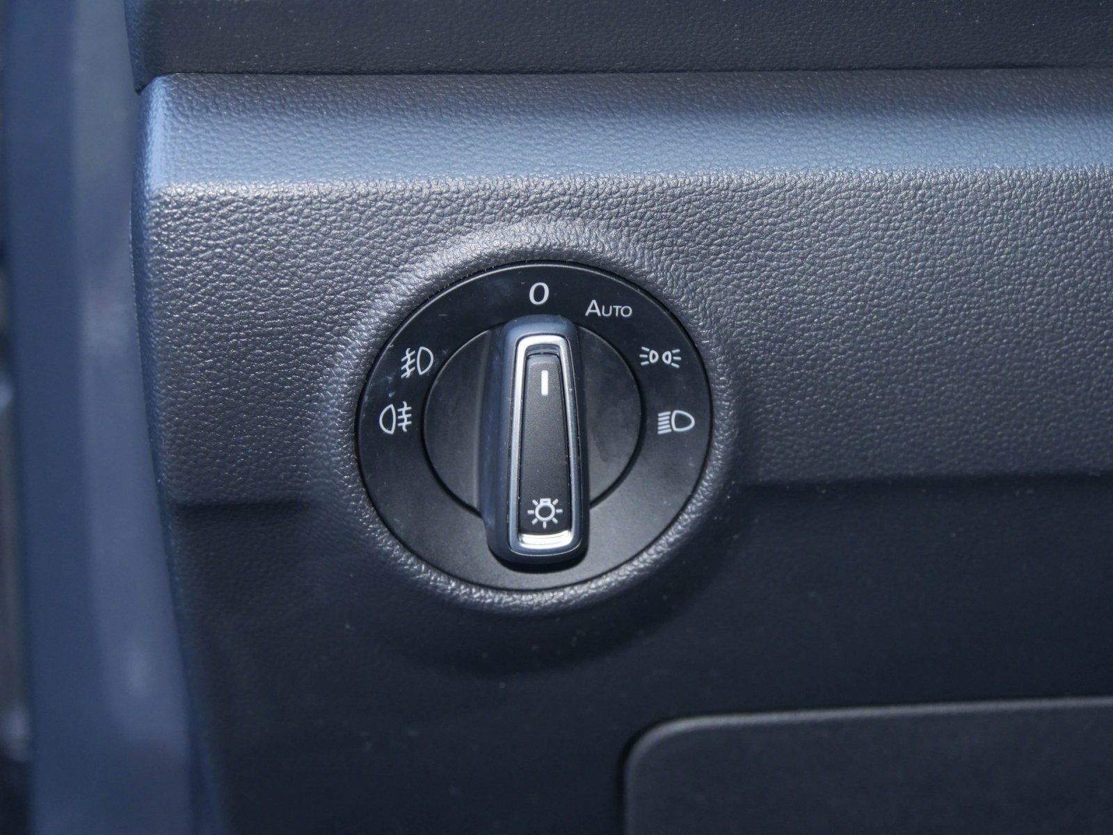Volkswagen T-Roc - Bild 15