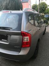 Kia Caerens - gebrauchte Kia Carens aus dem Jahr 2012