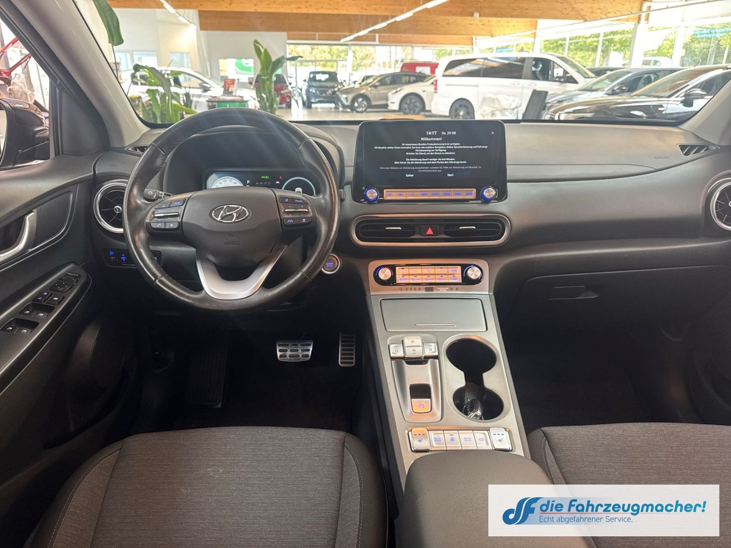 Fahrzeugabbildung Hyundai KONA Trend Elektro 2WD Navi Soundsystem LED ACC