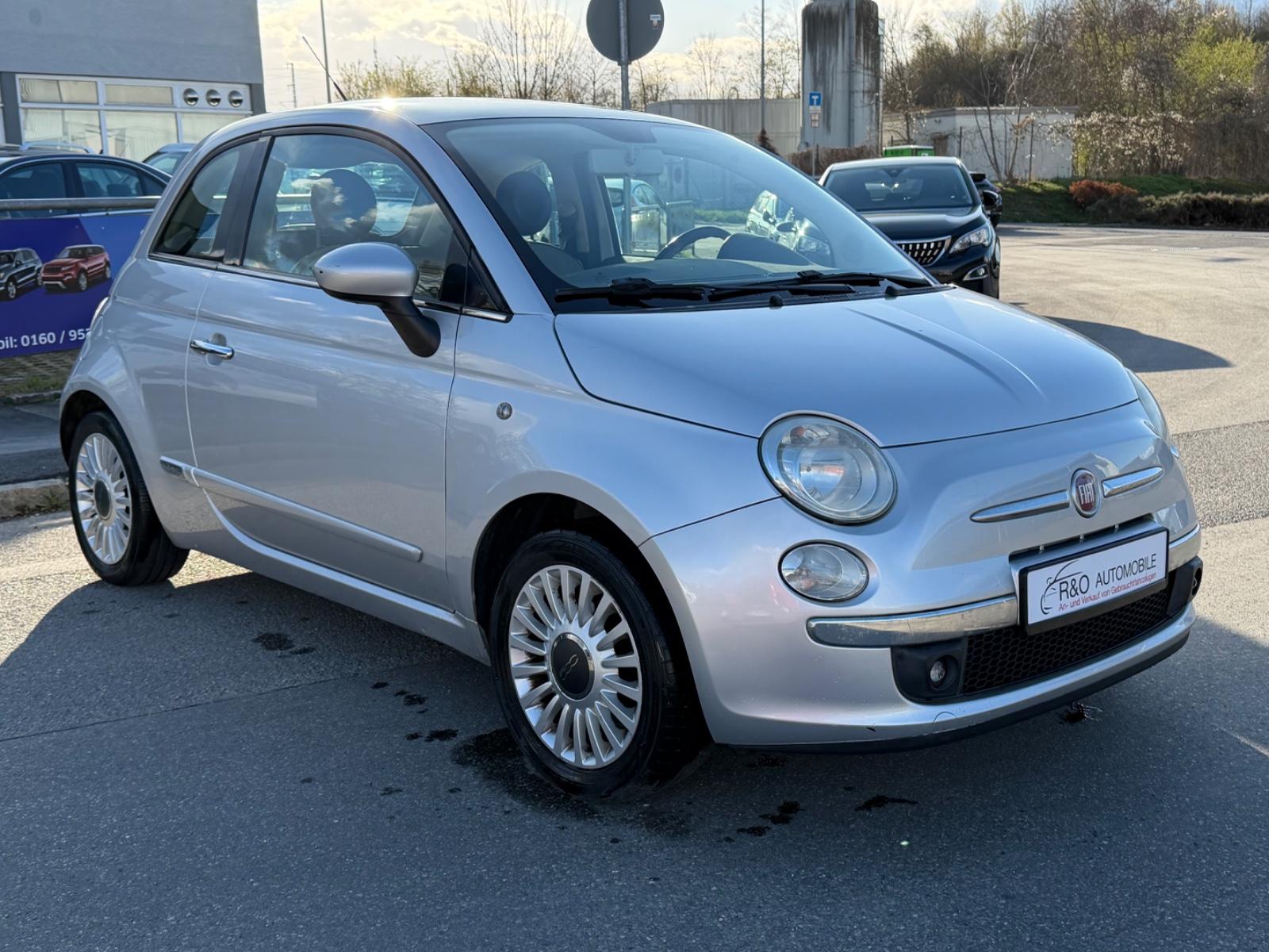 Fiat 500 Lounge AUTOMATIK*KLIMA*PANO*TÜV 02.27
