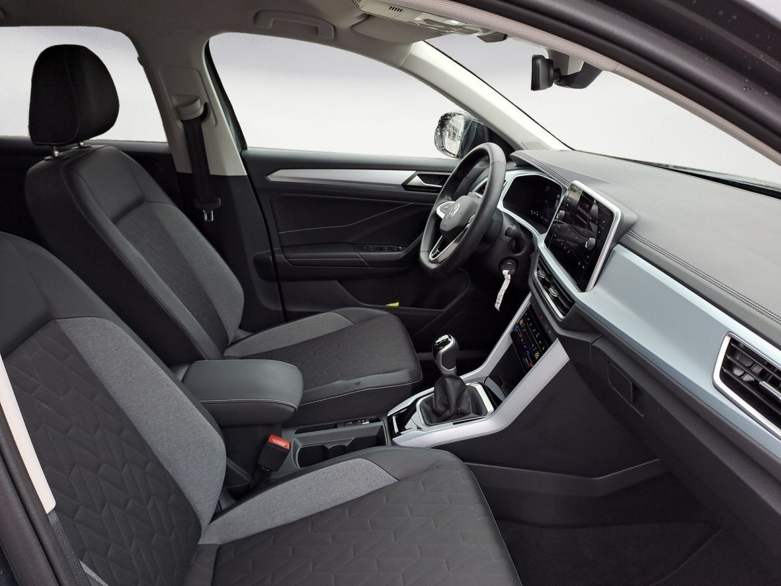 Volkswagen T-Roc - Bild 7