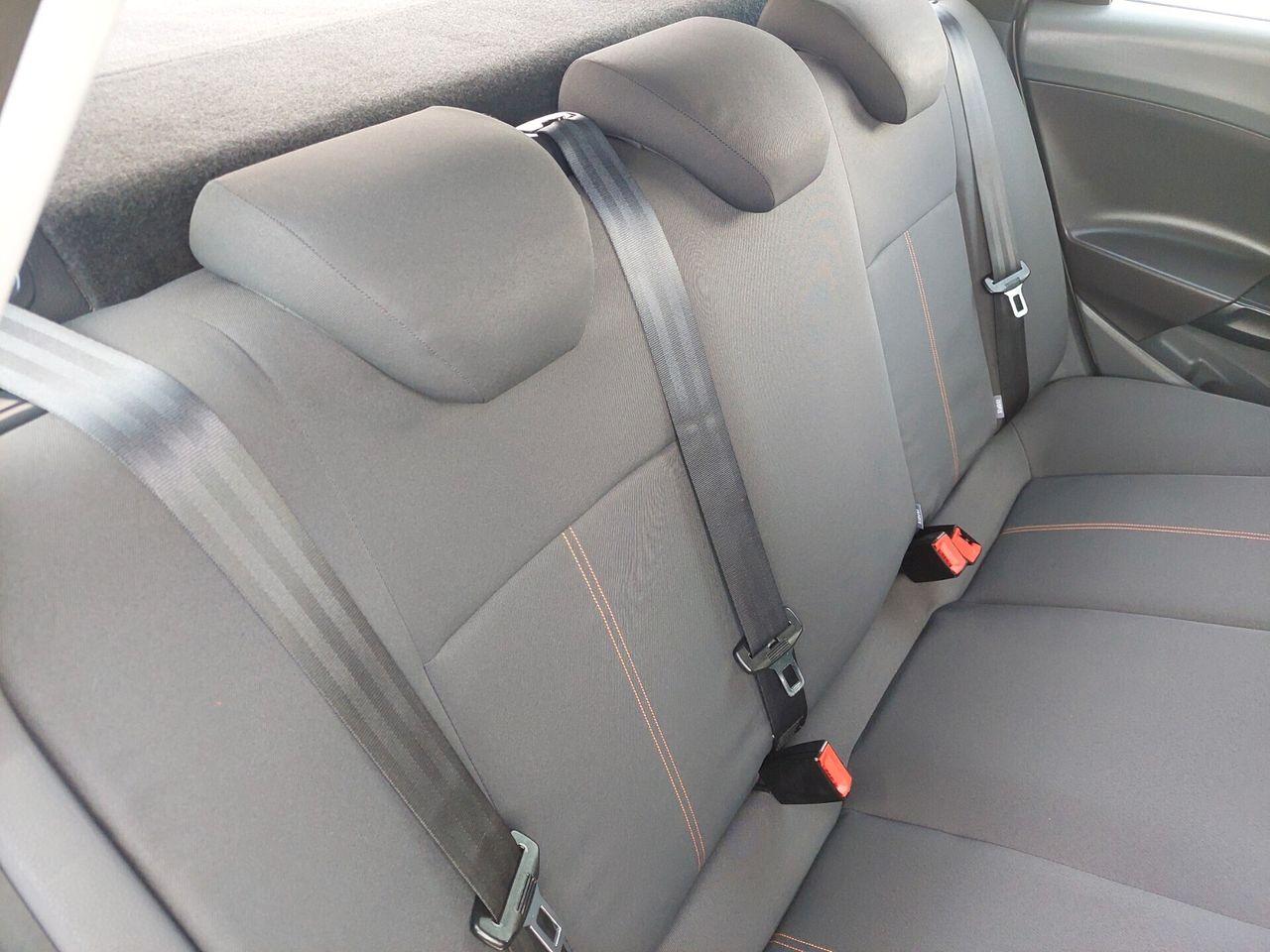 Seat Ibiza 2011 — photo 12