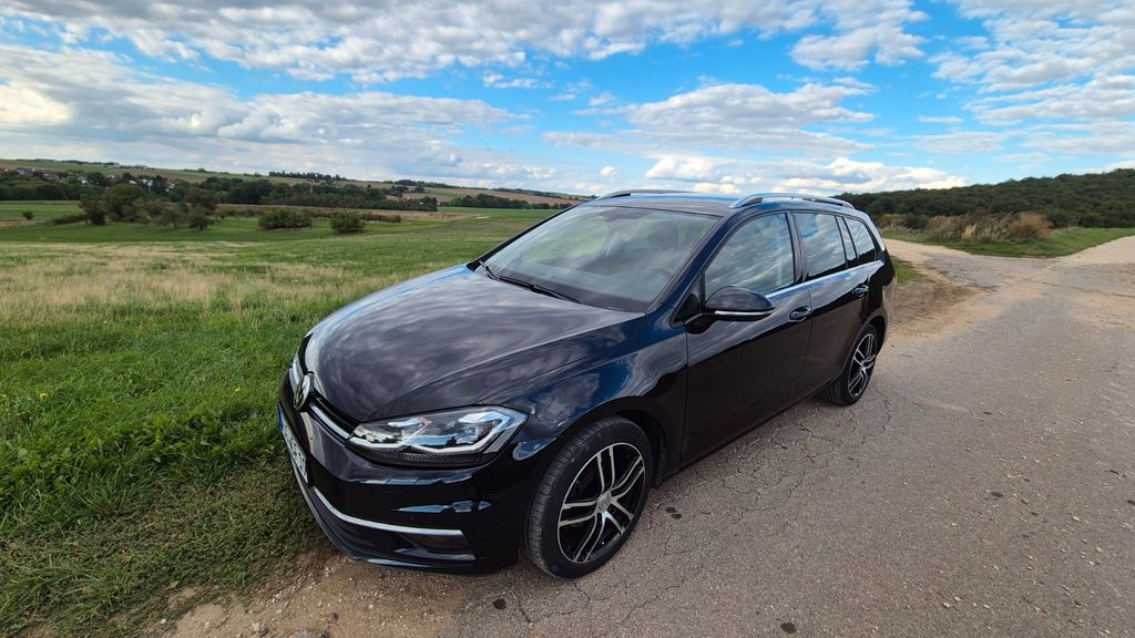 Image of Volkswagen Golf