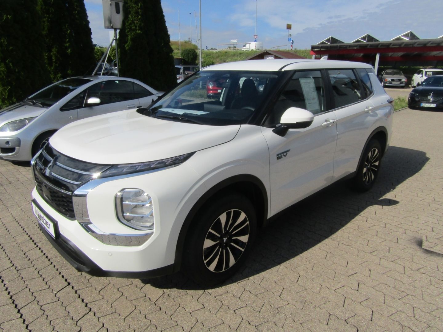Mitsubishi Outlander - Bild 2