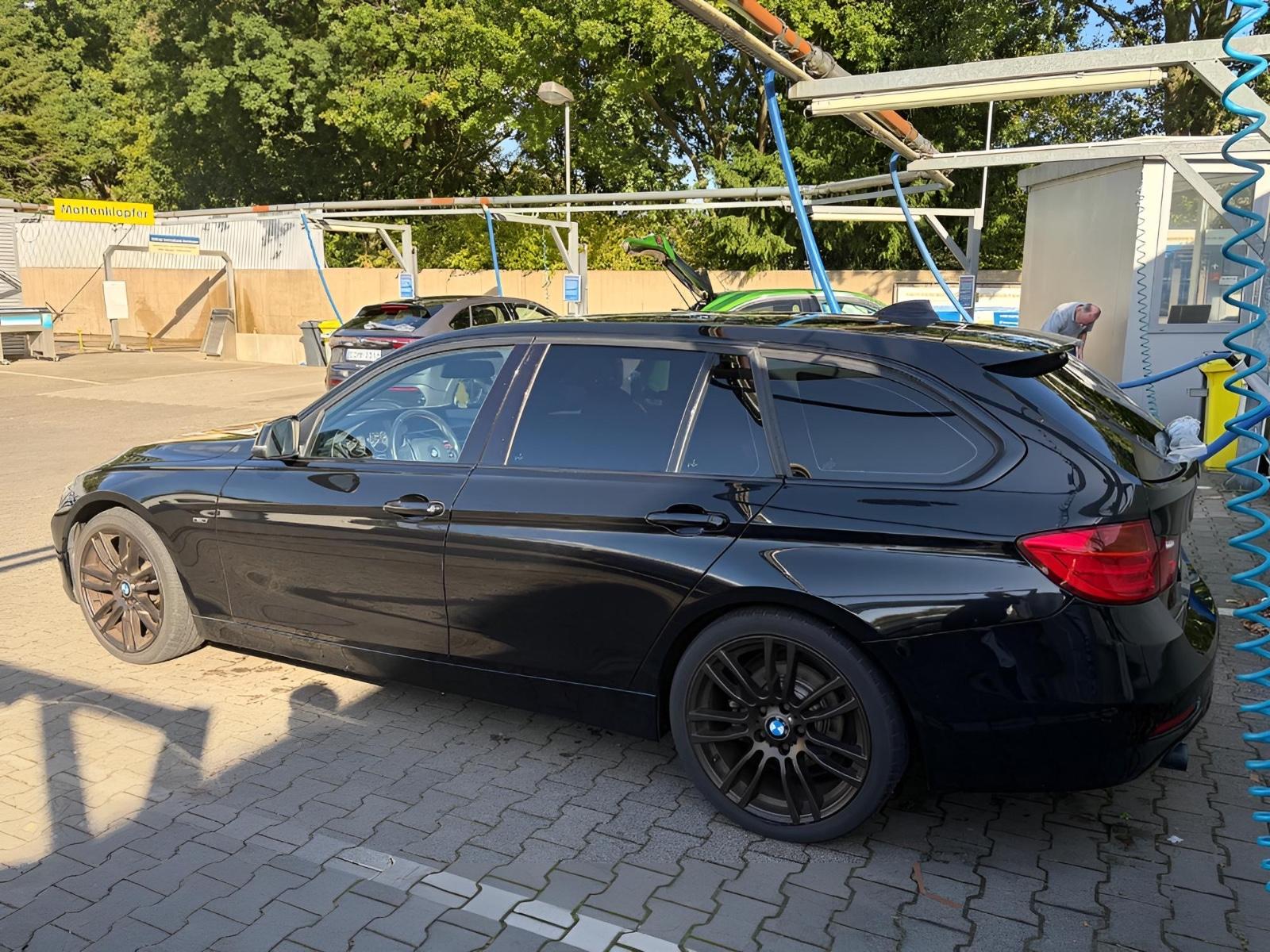 BMW 320d F31 | Panorama | Head-Up | Sport-Line