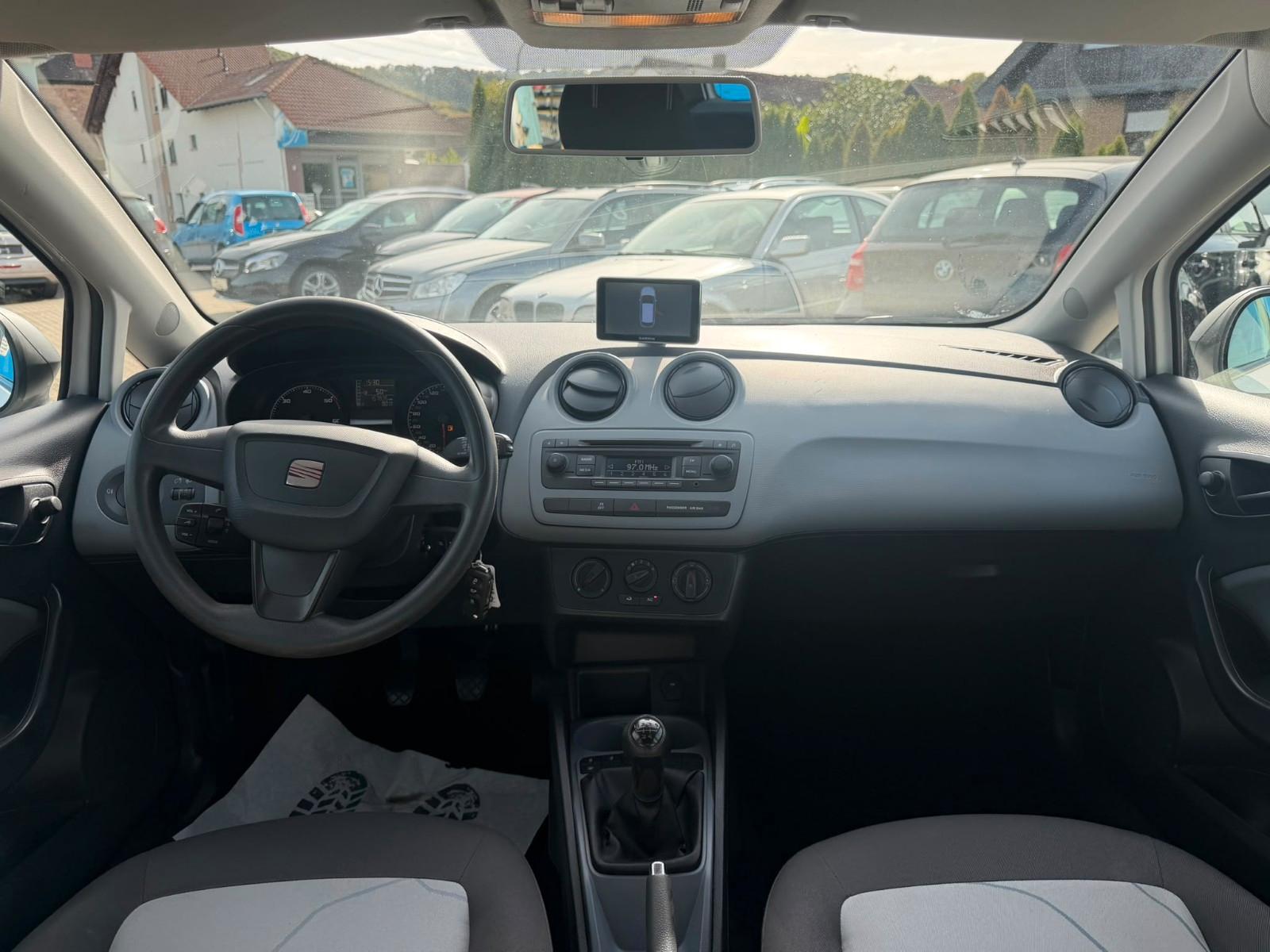 Seat Ibiza 2013 — photo 11