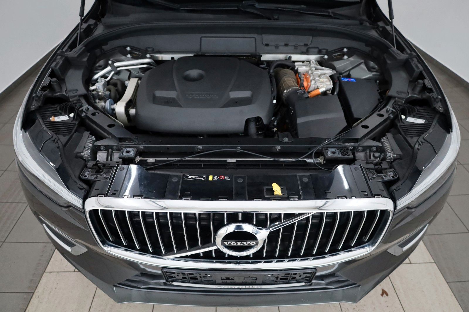 Fahrzeugabbildung Volvo XC60 Inscription T6 Leder,Navi,LED,SH,Kamera,AHK
