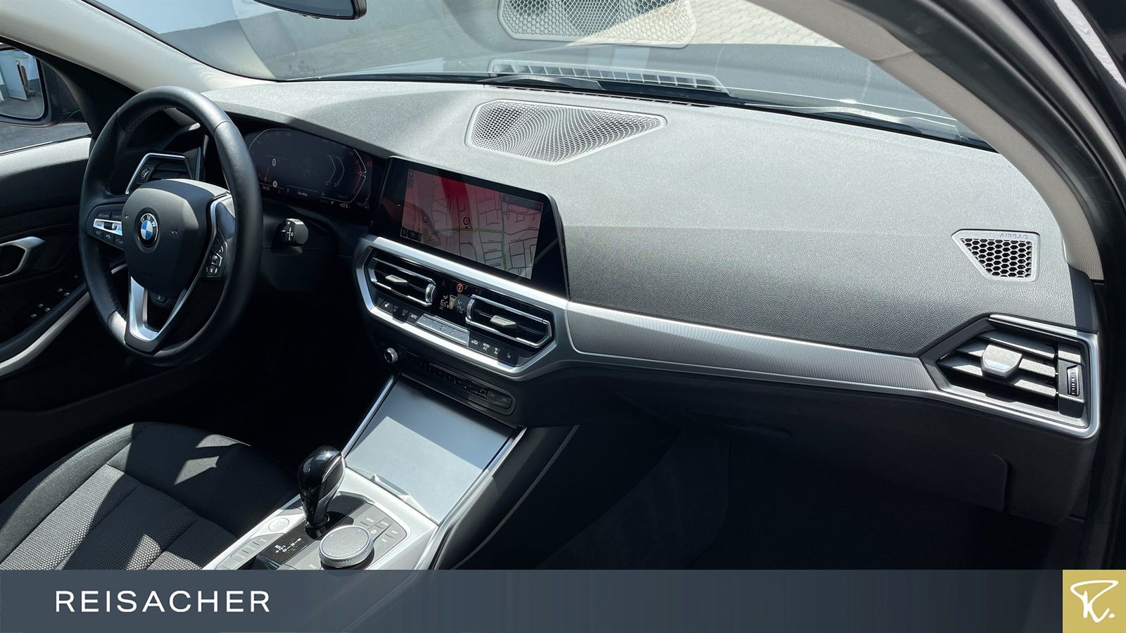BMW 318d Tou foto 13