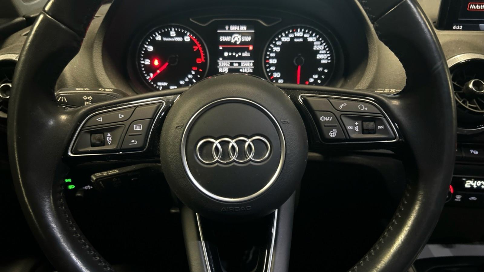 Audi A3 Sportback 40TFSI S line Sport LED SHZ LHZ ACC