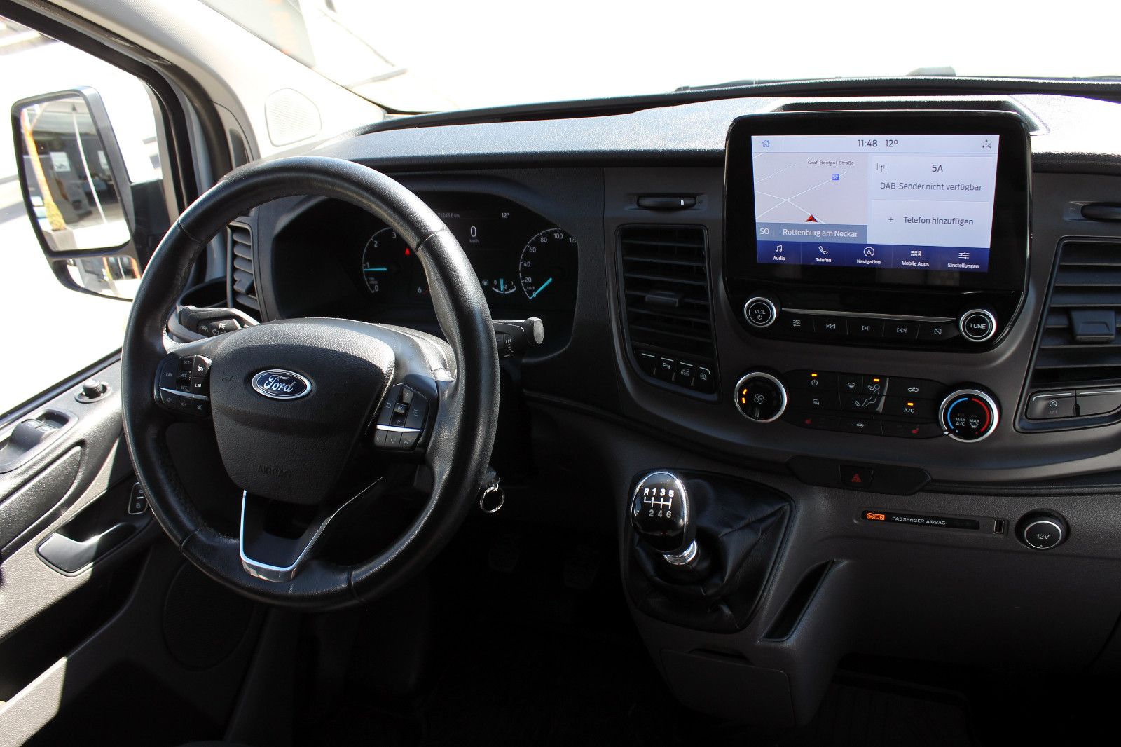 Fahrzeugabbildung Ford Transit Custom Kasten 300 L2 Trend SHZ KAM TEMP