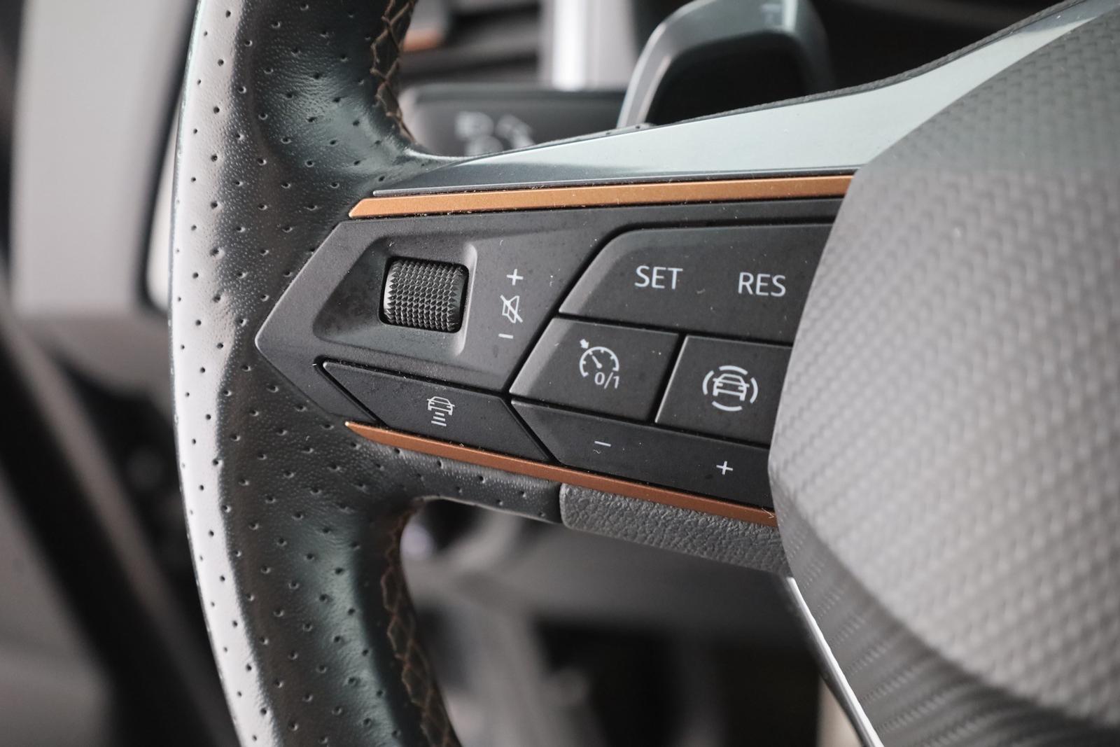 Cupra Ateca 2.0 TSI DSG 4Drive LED Navi ACC 360°, миниатюра 17