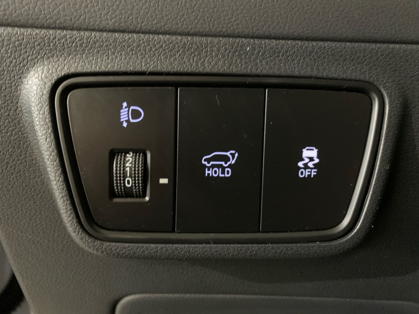 Fahrzeugabbildung Hyundai TUCSON 1.6 T-GDI 7-DCT Blackline Mild-Hybrid AHK