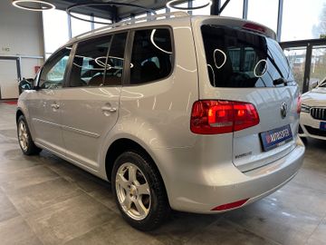 Volkswagen Touran Highline *PANO*SHZ*NAVI*PDC*TEMPOMAT*
