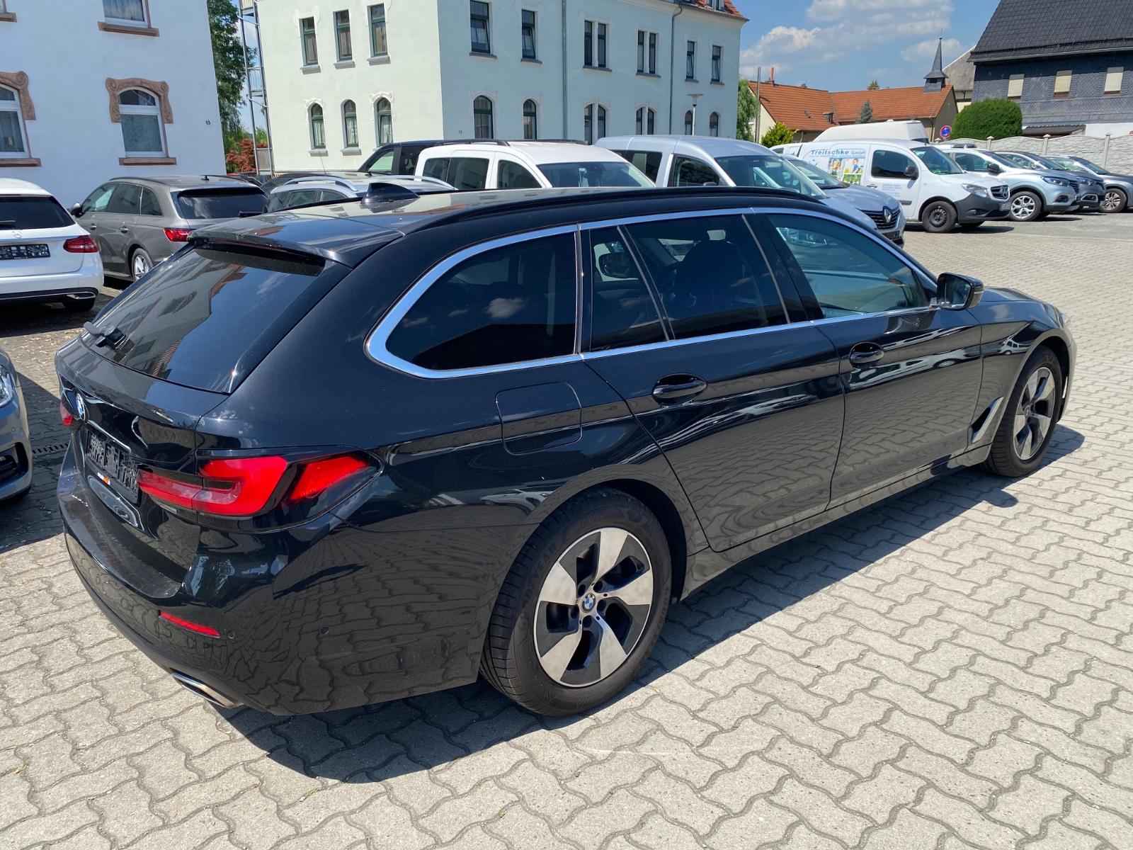 BMW 520d xDrive Harman / Standhzg / digCockp / DDC