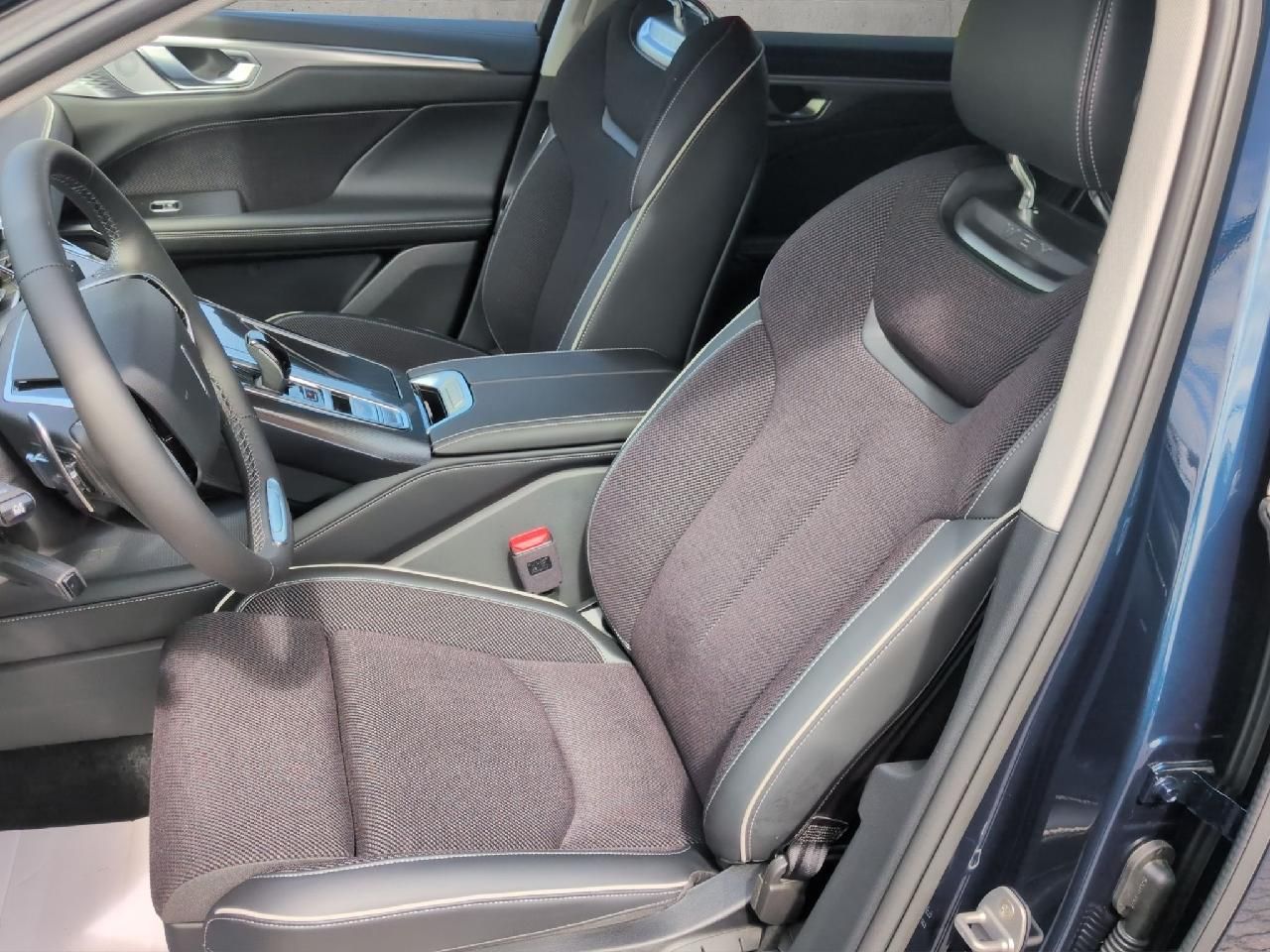 Fahrzeugabbildung GWM Wey 05 2.0 PHEV 350 kW AWD Premium