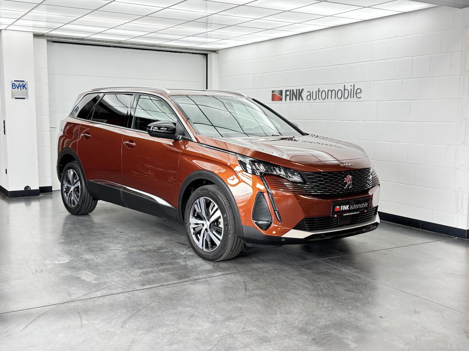 Peugeot 5008 Puretech 130 Allure CarPlay Cam
