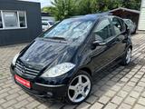 Mercedes-Benz A 200 Avantgarde Aut*LAMELLEND*LEDER*COMAND*TÜVN - Mercedes-Benz A 200 in Dortmund