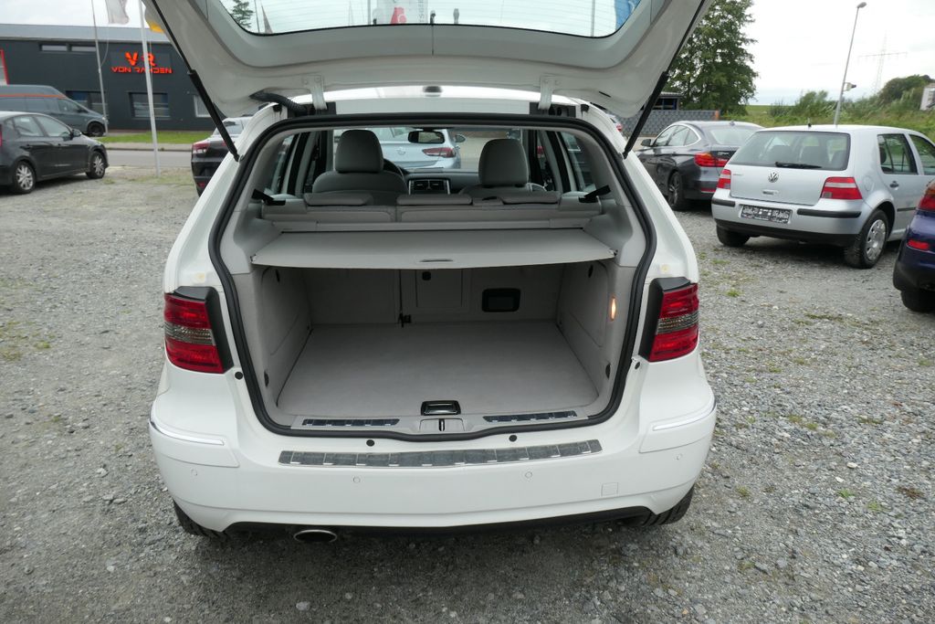 MERCEDES-BENZ B 180 | Automatik | Sitzheizung | 8-fach bereift, Ansicht 10
