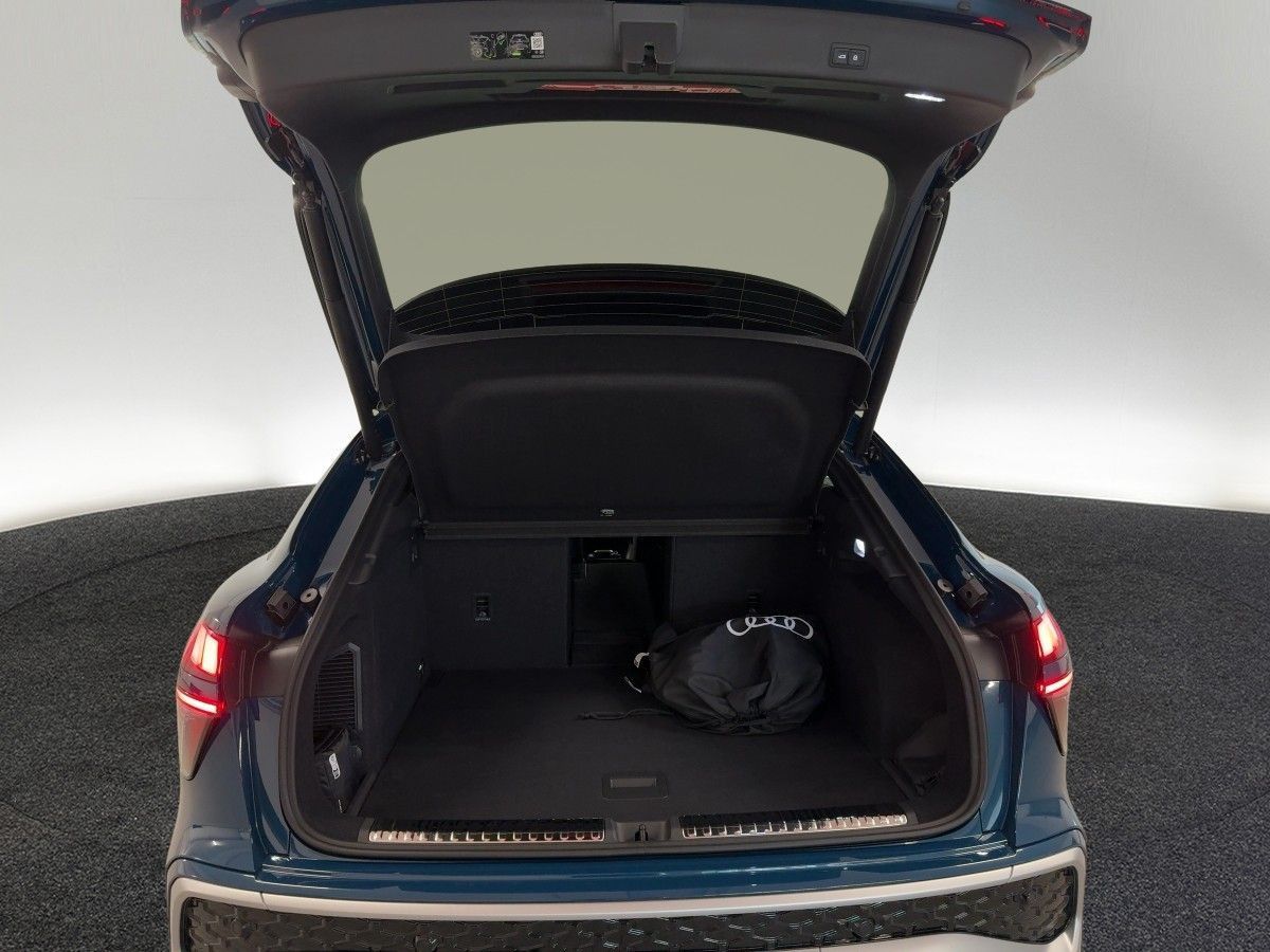 Audi Q3 Sportback e-hybrid S tronic foto 9