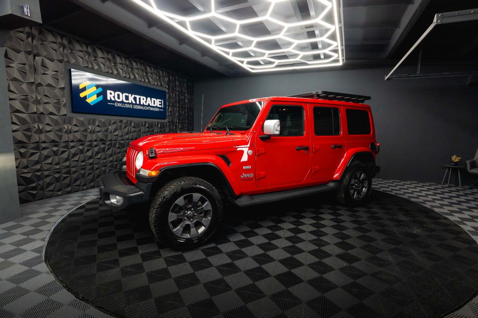 Fahrzeugabbildung Jeep Wrangler Unlimited Sahara OVERLAND 4x4 *LED*ACC*