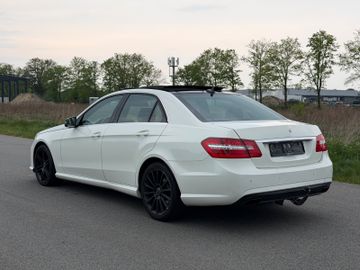 Mercedes E 200 - 7