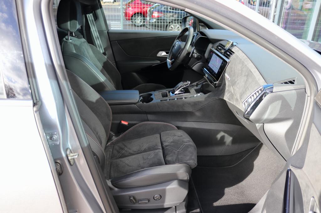 DS Automobiles DS7 (Crossback)