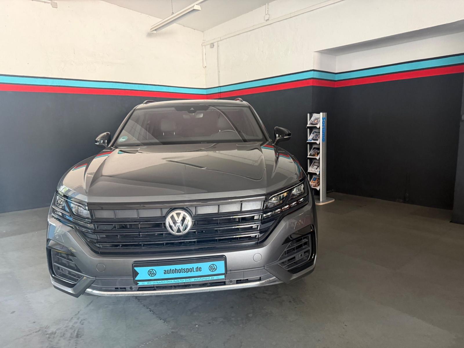 Volkswagen Touareg 3.0 V6 TDI S-Line Black Style