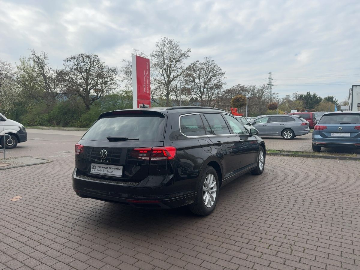 Volkswagen Passat Variant - Bild 5