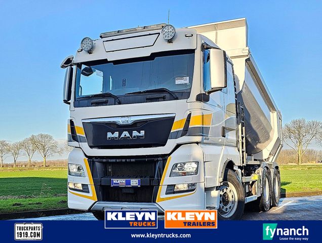 MAN 26.560 TGX 6X4 BL INT. CARNEHL